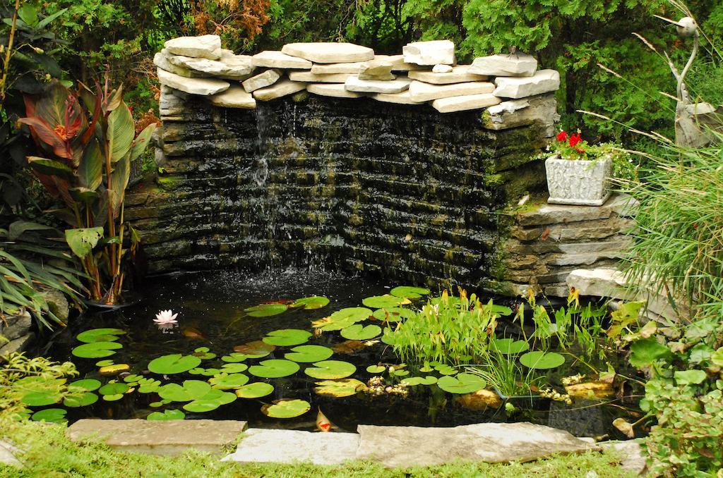 Brockamour Manor Bed And Breakfast Niagara-on-the-Lake Esterno foto